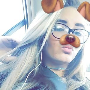 Meet your Posher, Dani